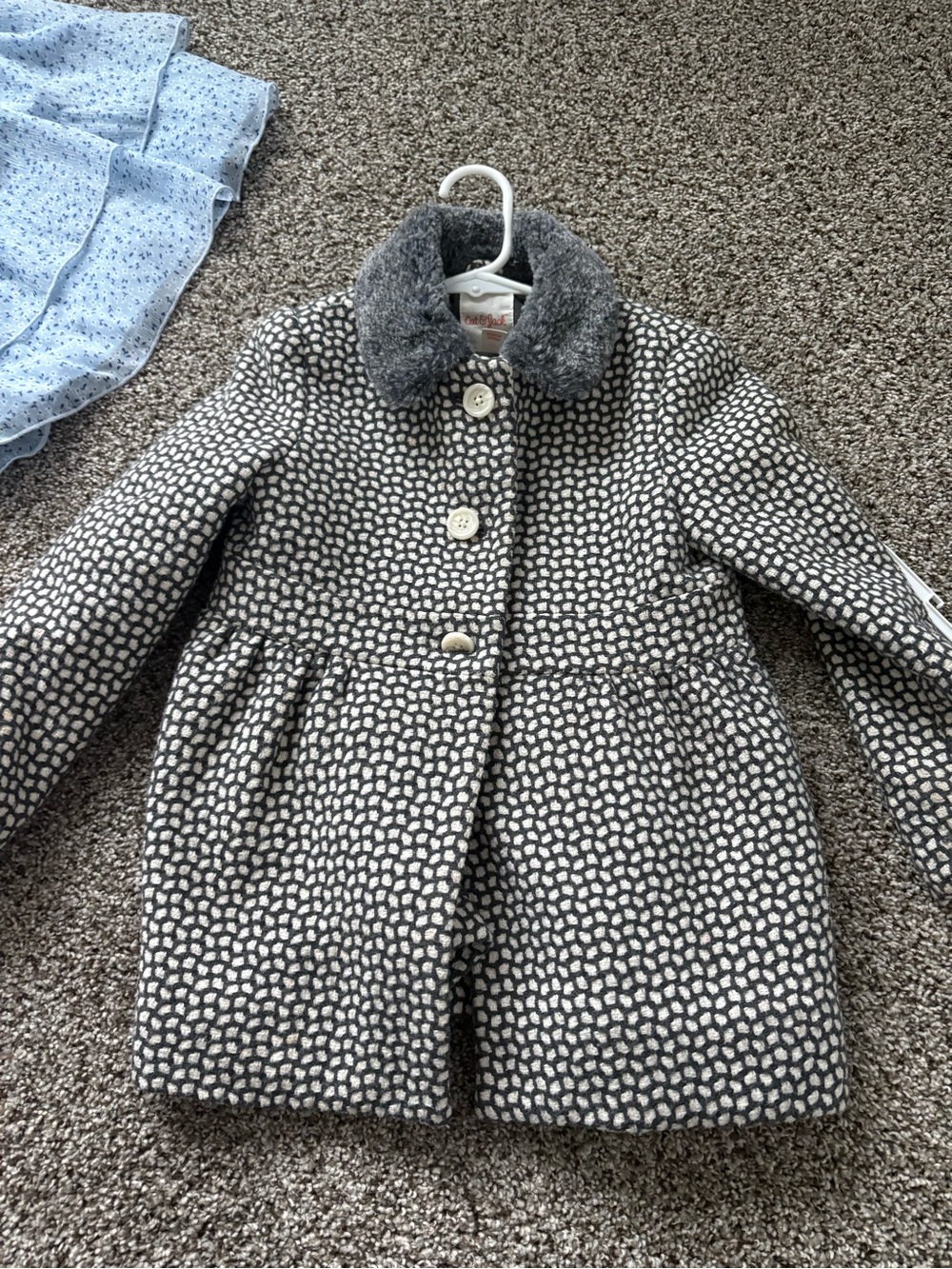 Cat & Jack Girls' Gray Patterned Pea Coat with Faux Fur Collar & dress bundle